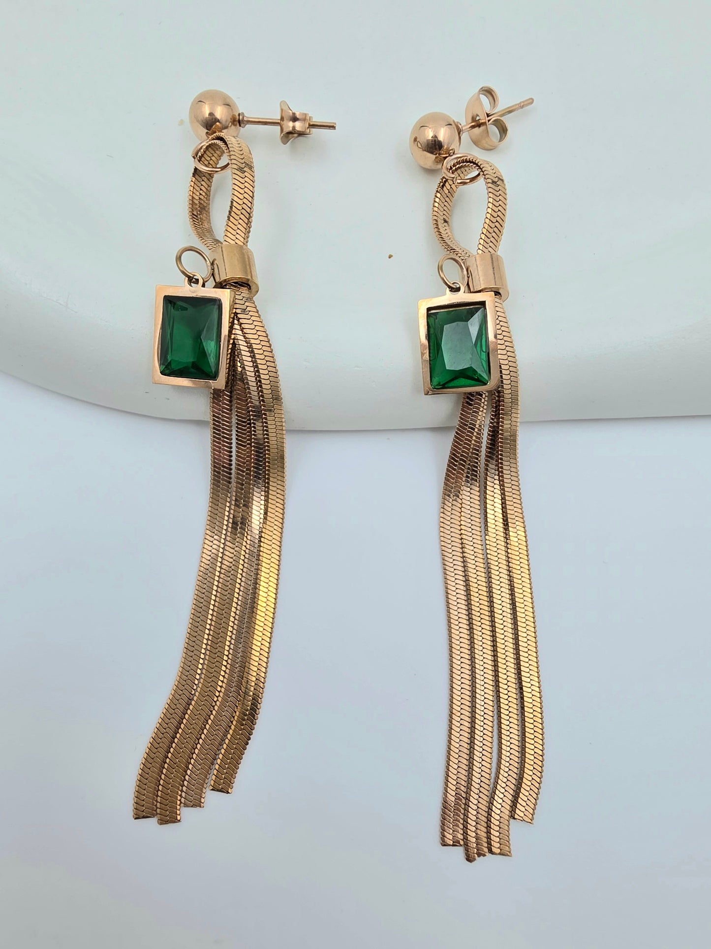 Green tassel necklace