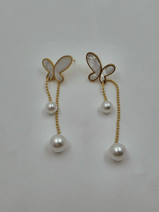 Pearl butterfly Earrings