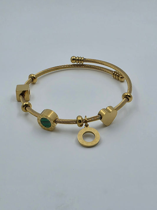 Heart shape braslet