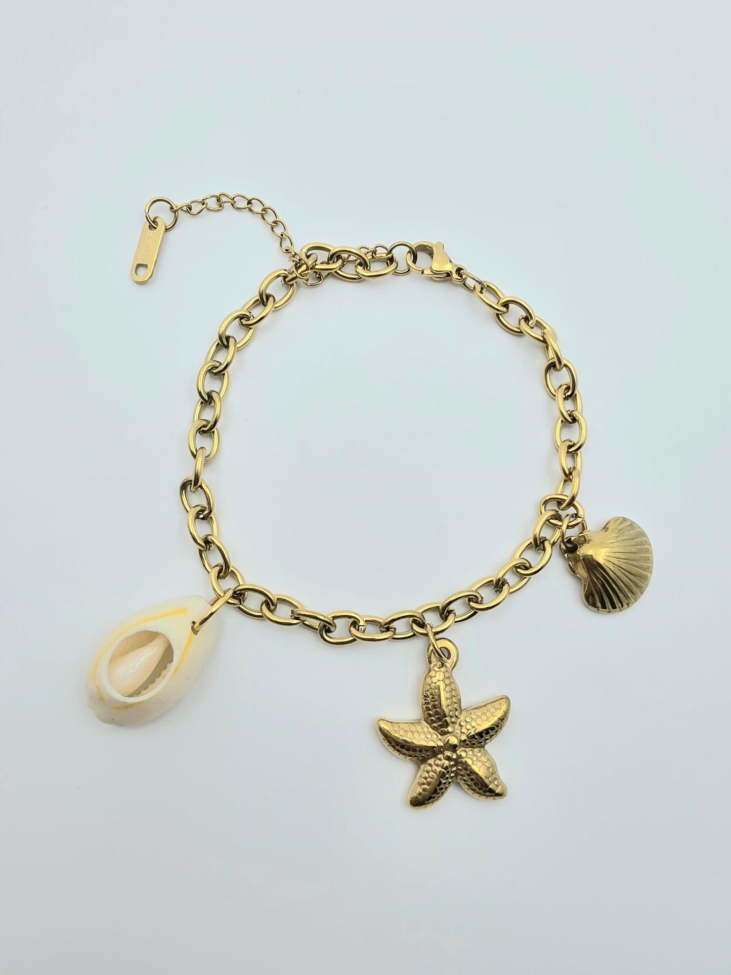 Coastal starfish charm braslet