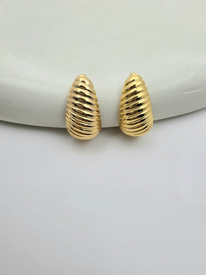 Croissant earrings